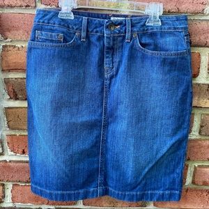 L.L. Bean Favorite Fit Denim Jeans Pencil Skirt 4P